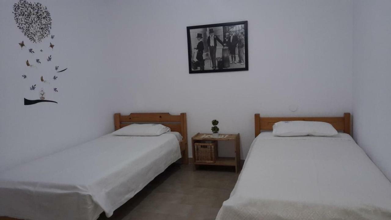 Anastasia' S Guest House Neos Marmaras Esterno foto
