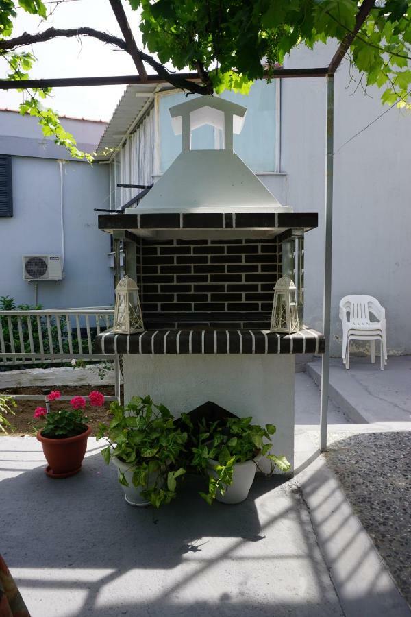 Anastasia' S Guest House Neos Marmaras Esterno foto