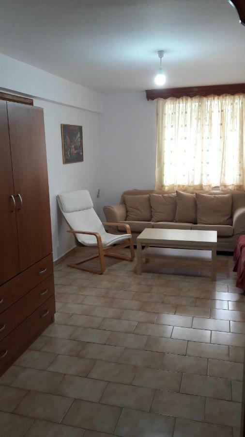 Anastasia' S Guest House Neos Marmaras Esterno foto